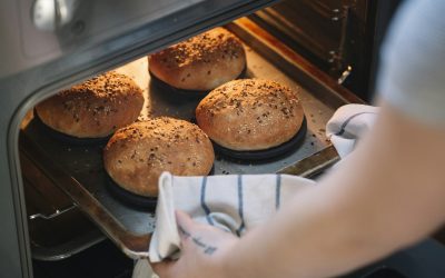 Choosing the Perfect Oven for Baking and Cooking: A Comprehensive Guide